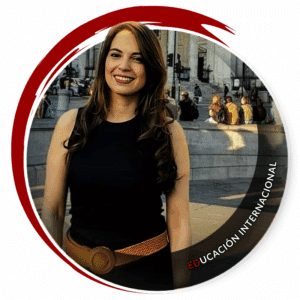 Catherine Bustamante, Directora – Managing Partner en Contacto Canada